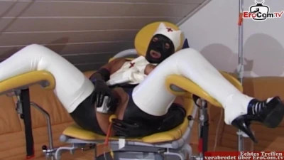 Kinky BDSM Latex Porn with Sex on the Gynochair for the Mature Woman