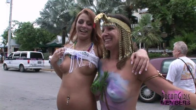 DreamGirls Members - Gorgeous Big Boob Flashers at Fantasy Fest in Key West