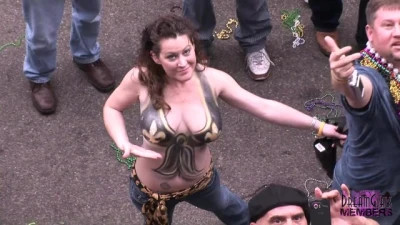 DreamGirls Members - The Freaks come out during the Day at Mardi Gras