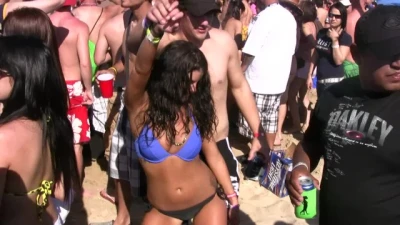 DreamGirls Members - College Coeds Party Hard on the Beach Spring Break