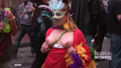 DreamGirls Members - Daytime Tit Flashing at Mardi Gras