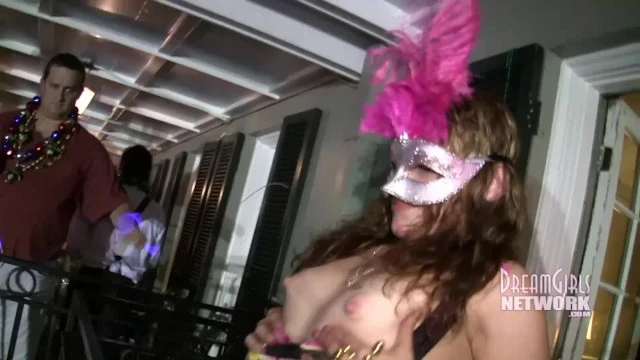 DreamGirls Members - Street and Balcony Flashing in new Orleans